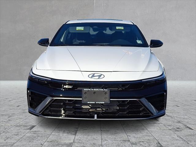 Photo of 2025 Atlas White Hyundai ELANTRA