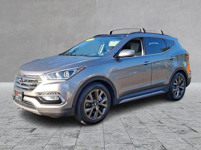 Photo of 2017 Mineral Gray Hyundai Santa Fe Sport