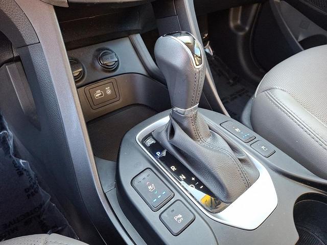 Photo of 2017 Mineral Gray Hyundai Santa Fe Sport