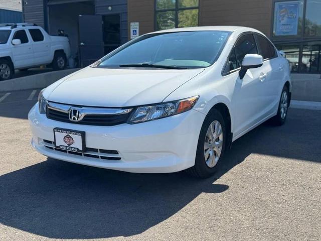 Photo of 2012 White Honda Civic