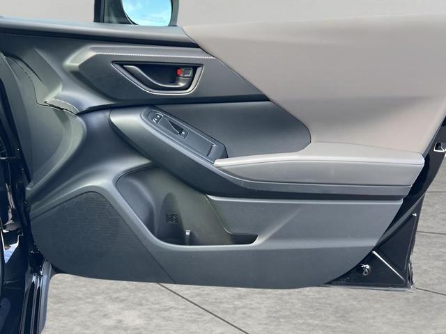 Photo of 2024 Crystal Black Silica Subaru Crosstrek