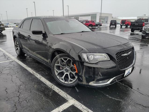 2016 Chrysler 300