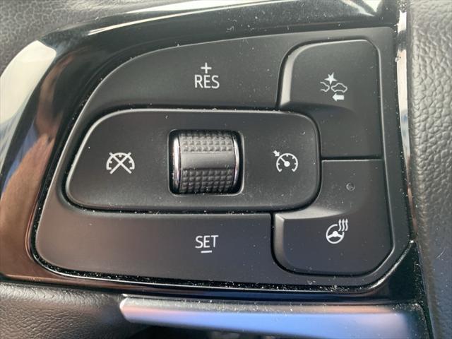 Photo of 2024 Summit White Buick Enclave