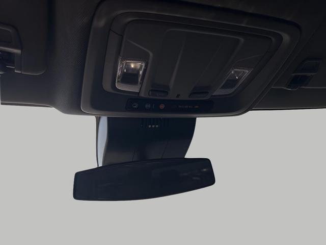 Photo of 2022 Summit White Chevrolet Silverado 1500