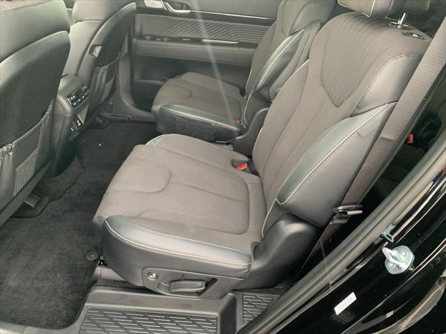 Photo of 2025 Abyss Black Pearl Hyundai PALISADE