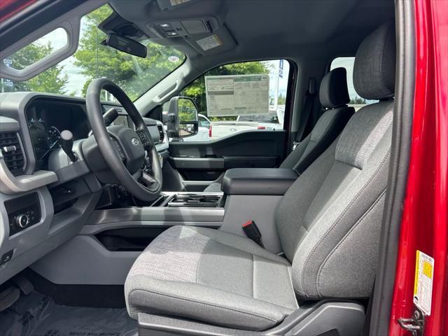 Photo of 2025 Ruby Red Metallic Ford F-250