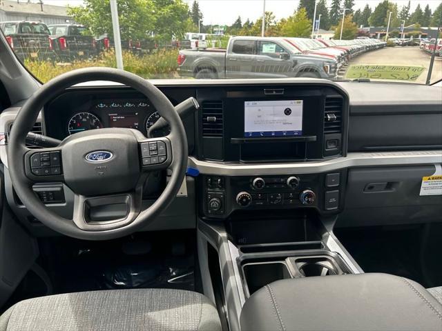 Photo of 2025 Ruby Red Metallic Ford F-250