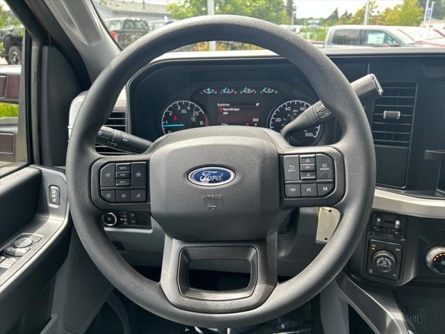 Photo of 2025 Ruby Red Metallic Ford F-250