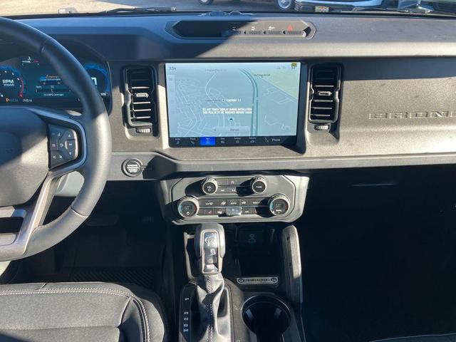 Photo of 2025 Azure Gray Metallic Tri-Coat Ford Bronco