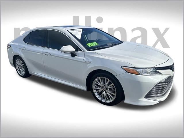 2020 Toyota Camry Hybrid
