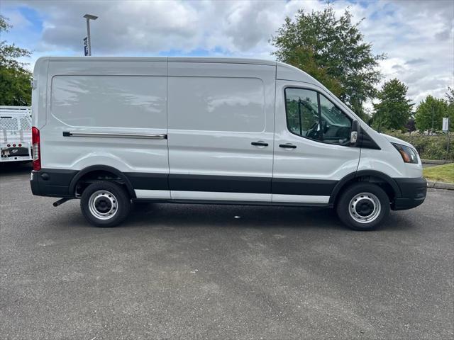 Photo of 2025 Oxford White Ford Transit-250