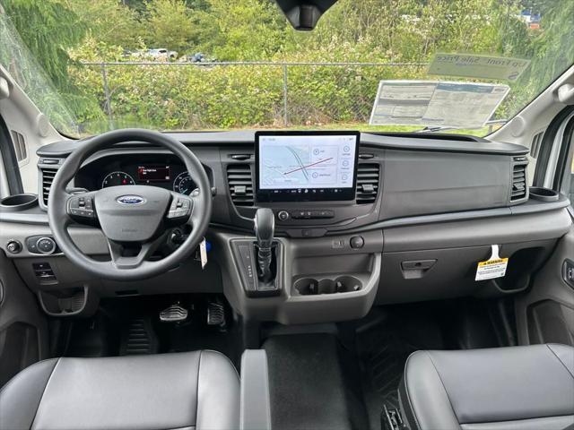 Photo of 2025 Oxford White Ford Transit-250