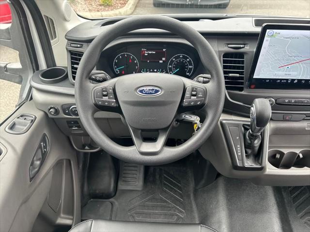 Photo of 2025 Oxford White Ford Transit-250