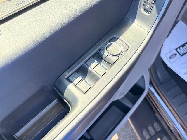 Photo of 2025 Antimatter Blue Ford F-250