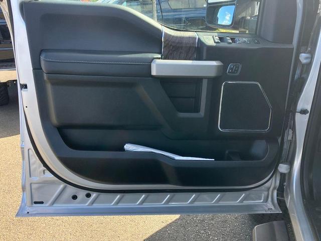 Photo of 2019 Ingot Silver Metallic Ford F-250