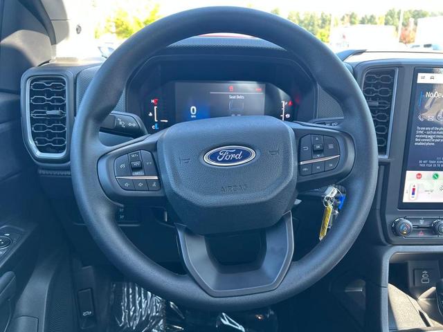 Photo of 2025 Ruby Red Metallic Ford Ranger