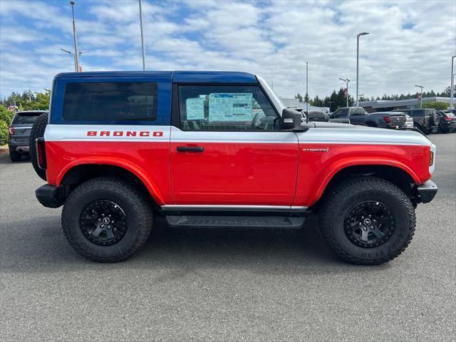 Photo of 2025 Oxford White Ford Bronco