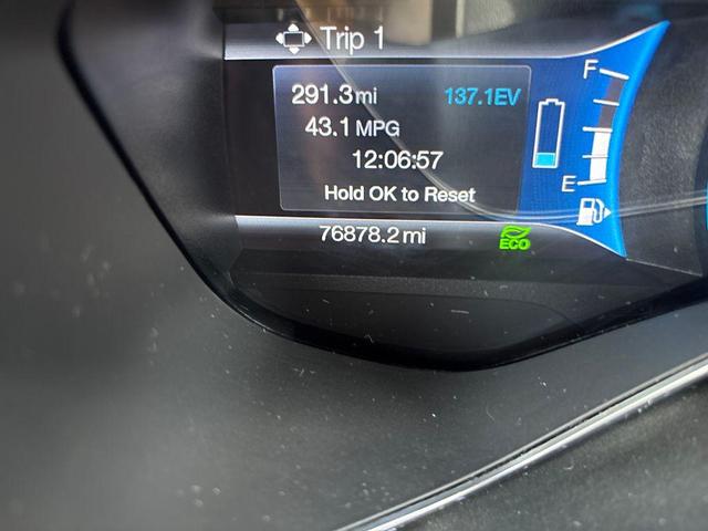 Photo of 2017 White Gold Metallic Ford C-Max Hybrid