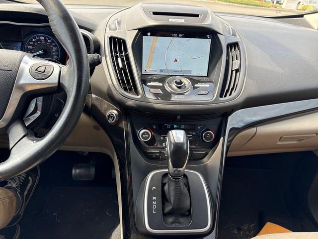 Photo of 2017 White Gold Metallic Ford C-Max Hybrid