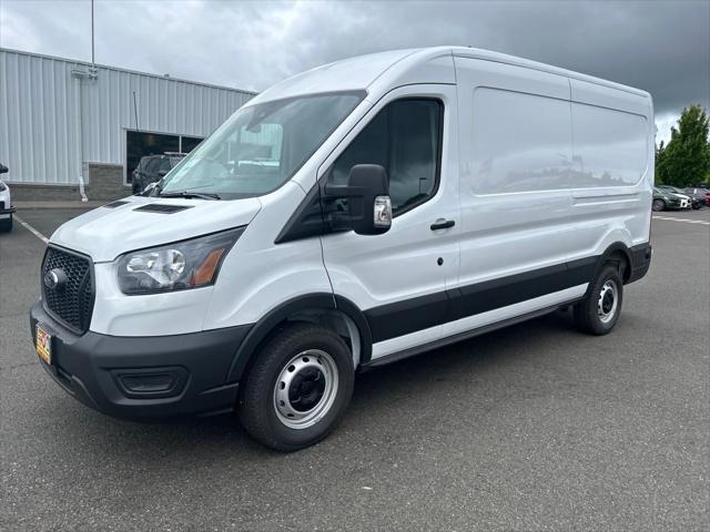 Photo of 2025 Oxford White Ford Transit-250