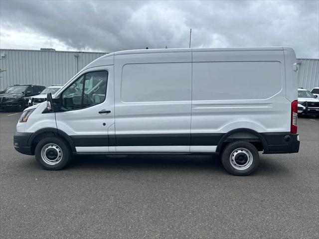 Photo of 2025 Oxford White Ford Transit-250
