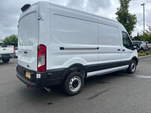 Photo of 2025 Oxford White Ford Transit-250