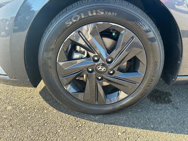 Photo of 2021 Portofino Gray Hyundai ELANTRA