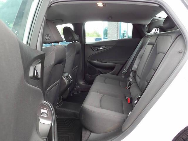 Photo of 2022 Summit White Chevrolet Malibu