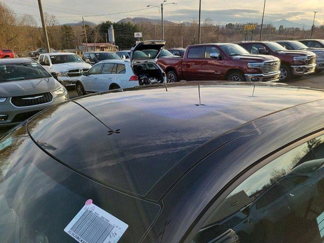 Photo of 2024 Diamond Black Crystal Pearlcoat Dodge Charger