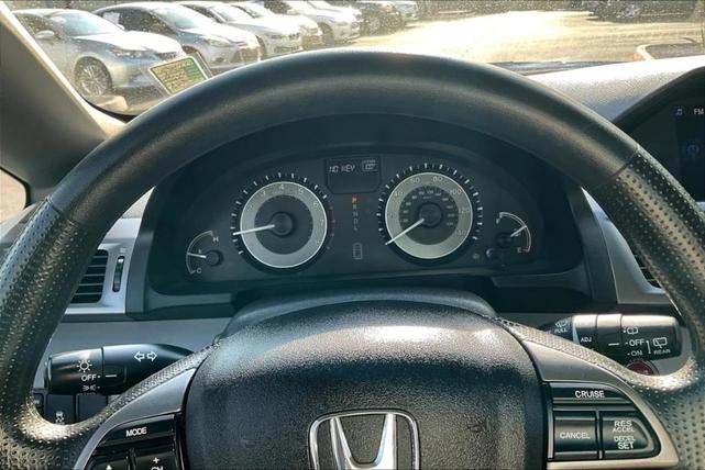 Photo of 2014 Modern Steel Metallic Honda Odyssey