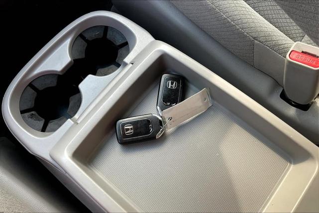 Photo of 2014 Modern Steel Metallic Honda Odyssey