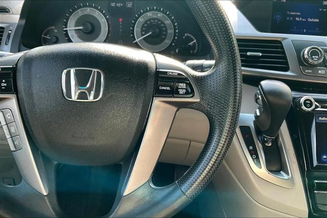 Photo of 2014 Modern Steel Metallic Honda Odyssey