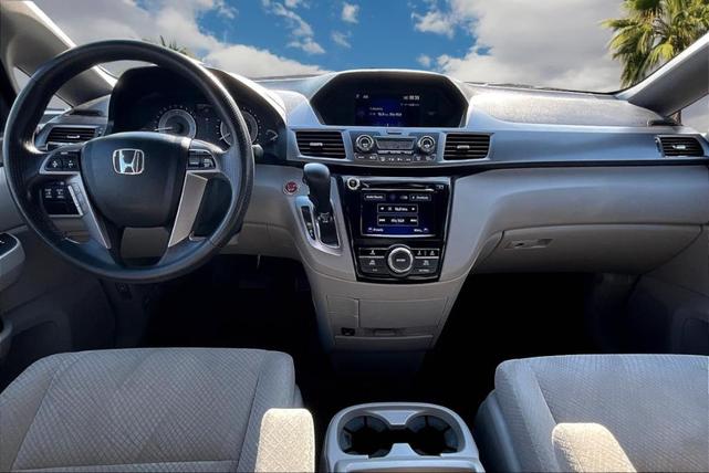 Photo of 2014 Modern Steel Metallic Honda Odyssey