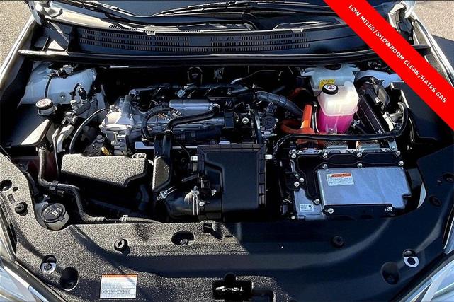 Photo of 2017 Eminent White Pearl Lexus CT 200h