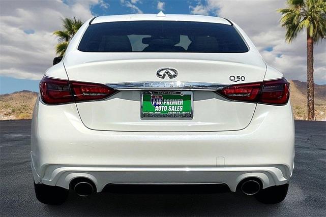 Photo of 2019 Majestic White INFINITI Q50