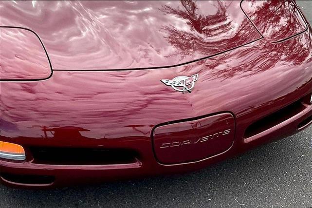 Photo of 2003 50th Anniversary Red Chevrolet Corvette