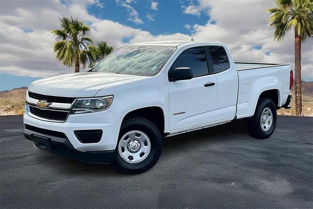 Photo of 2015 Summit White Chevrolet Colorado