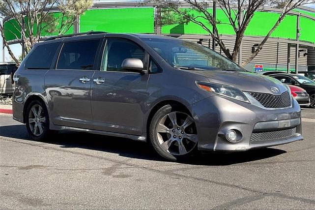 2015 Toyota Sienna