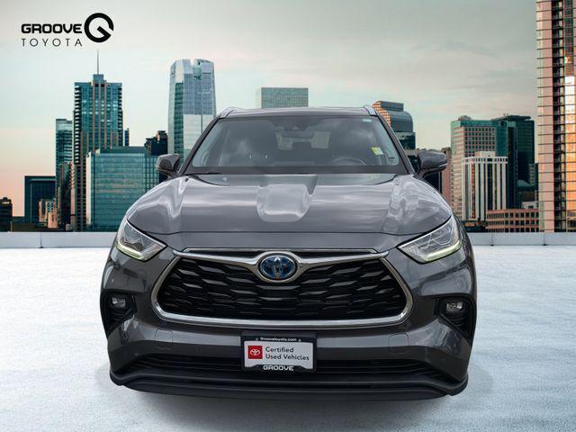 Photo of 2021 Magnetic Gray Metallic Toyota Highlander Hybrid