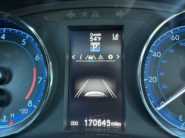 Photo of 2018 Blizzard Pearl Toyota Corolla