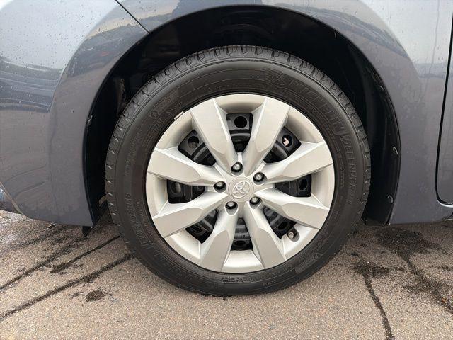 Photo of 2015 Slate Metallic Toyota Corolla
