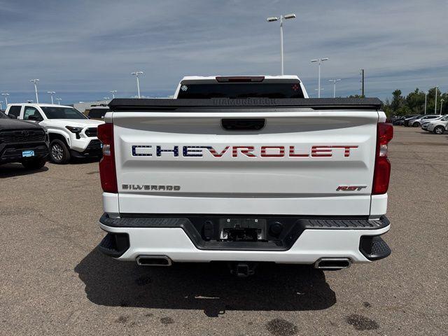 Photo of 2022 Summit White Chevrolet Silverado 1500