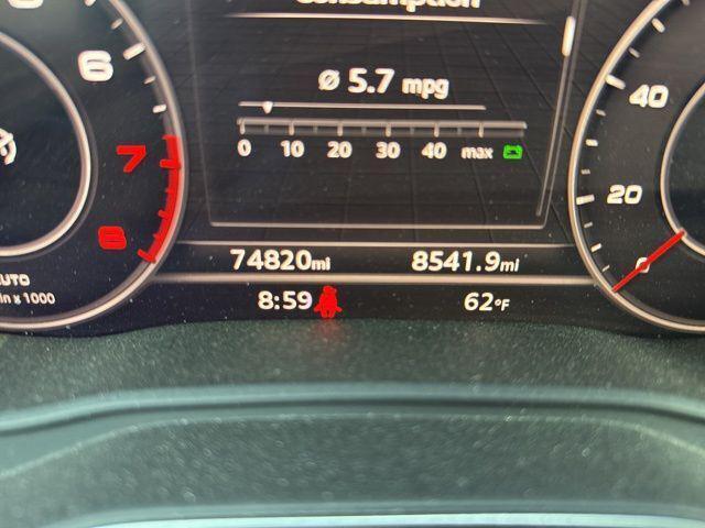 Photo of 2019 Moonlight Blue Metallic Audi Q5