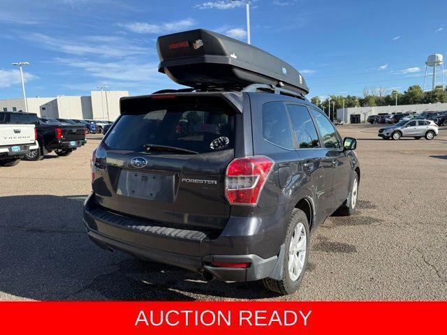Photo of 2014 Dark Gray Metallic Subaru Forester