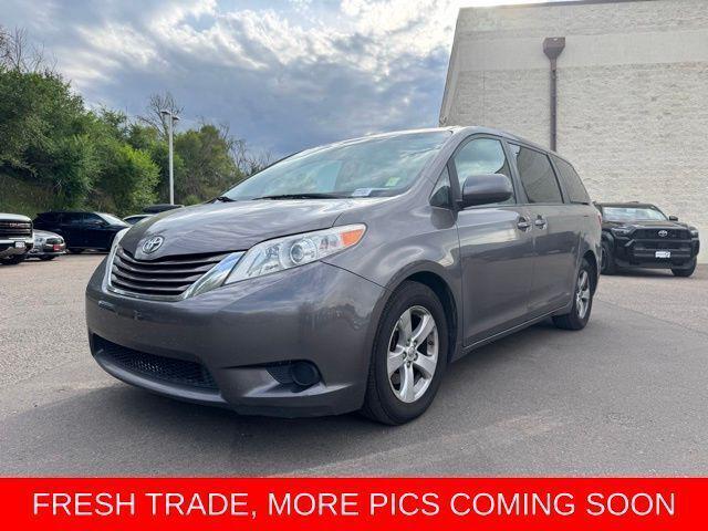 2017 Toyota Sienna