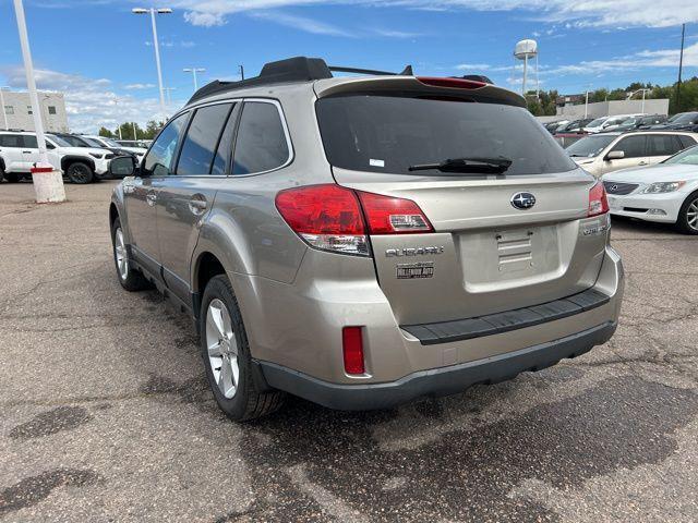 Photo of 2014 Tungsten Metallic Subaru Outback
