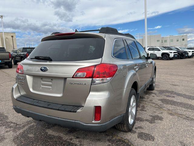 Photo of 2014 Tungsten Metallic Subaru Outback