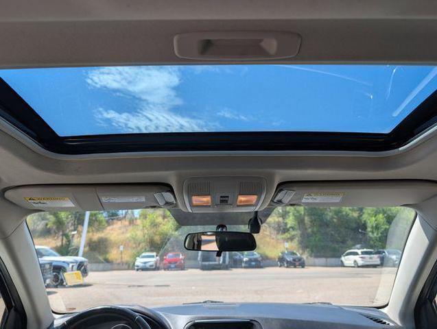 Photo of 2016 Crystal White Pearl Mica Mazda CX-5