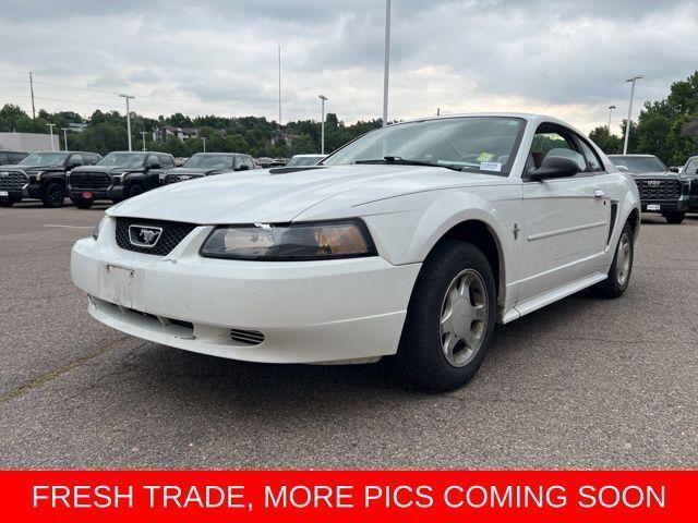 2001 Ford Mustang