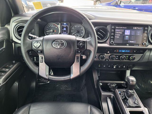 Photo of 2022 Midnight Black Metallic Toyota Tacoma